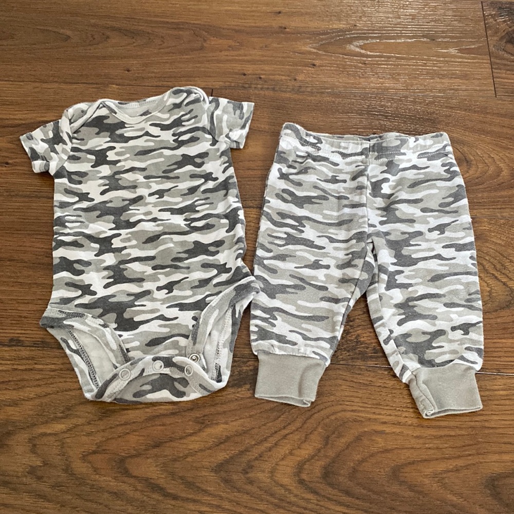 0-3 month Grey Camo Set
